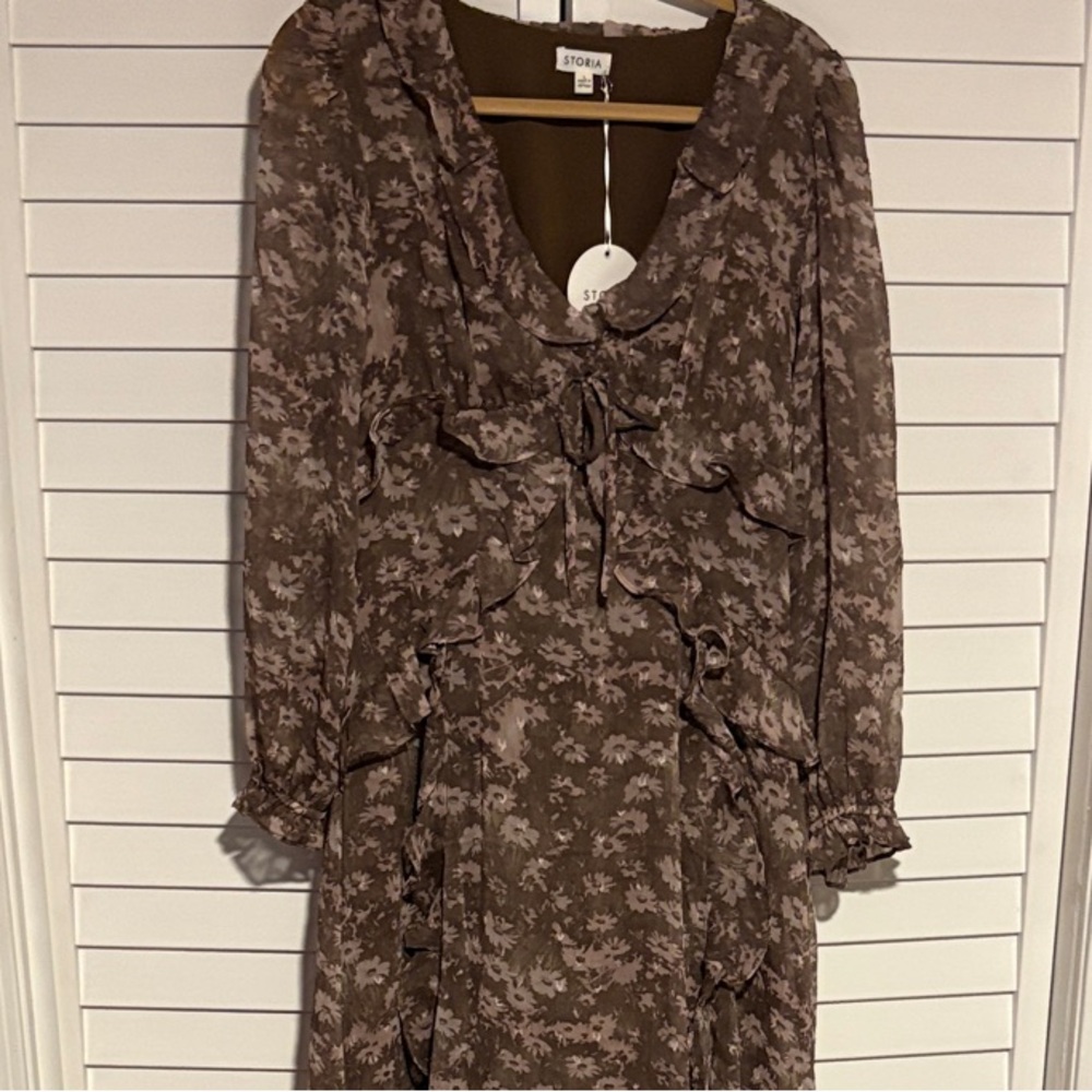 Storia Brown Floral Long Sleeve Dress